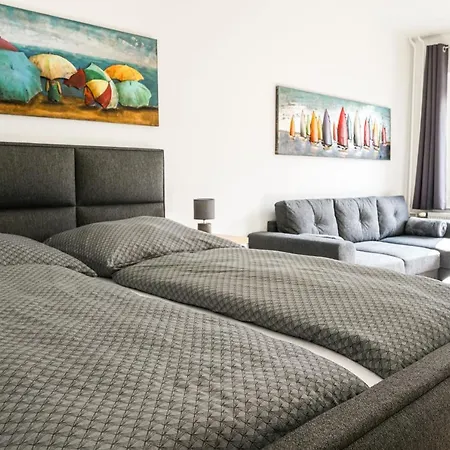 Gemuetliche Ferienwohnung In Der Altstadt Schwerin  Exterior foto